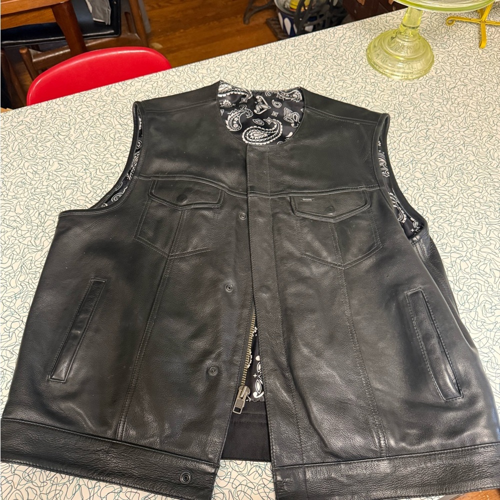 First Mfg Co Vest